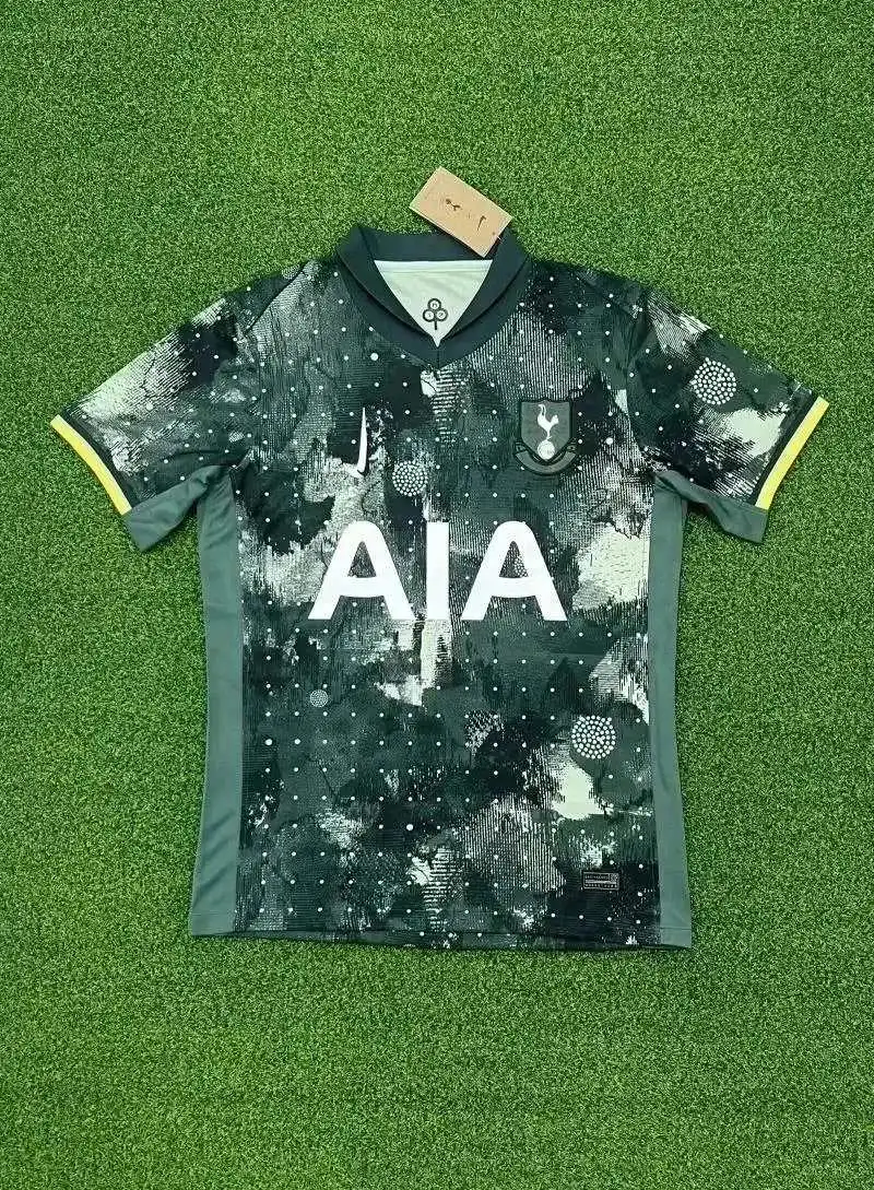 24-25 Tottenham Hotspur second away