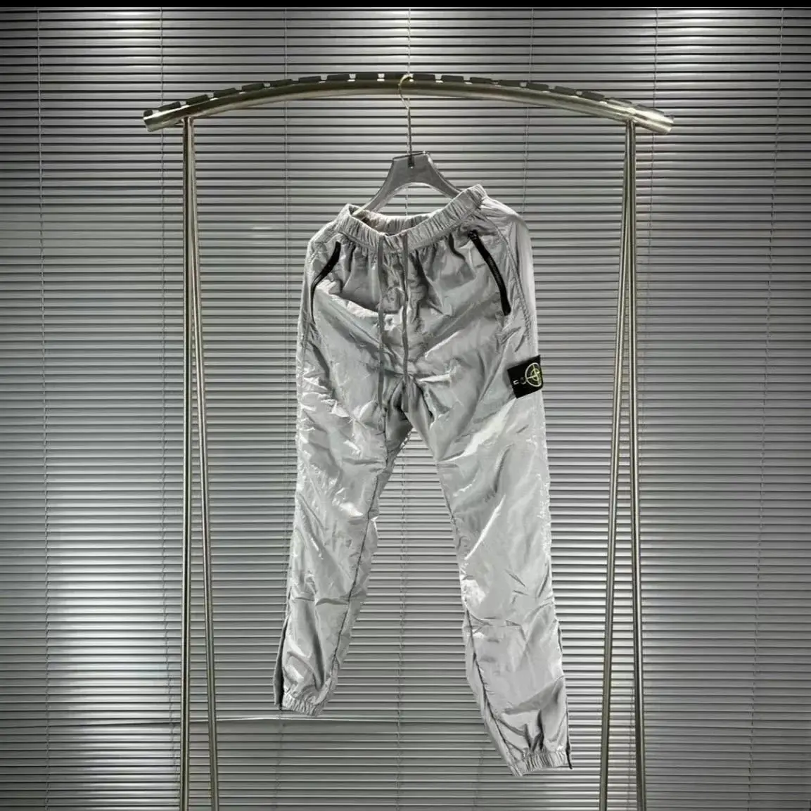 Reflective metal nylon 23