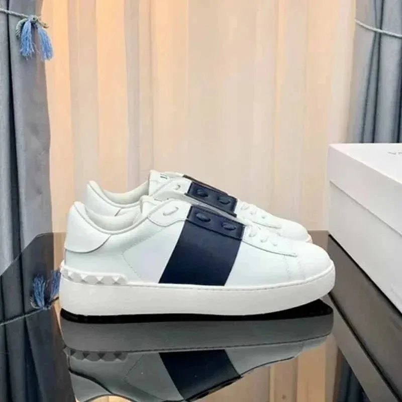 Color 5 (white+navy blue)