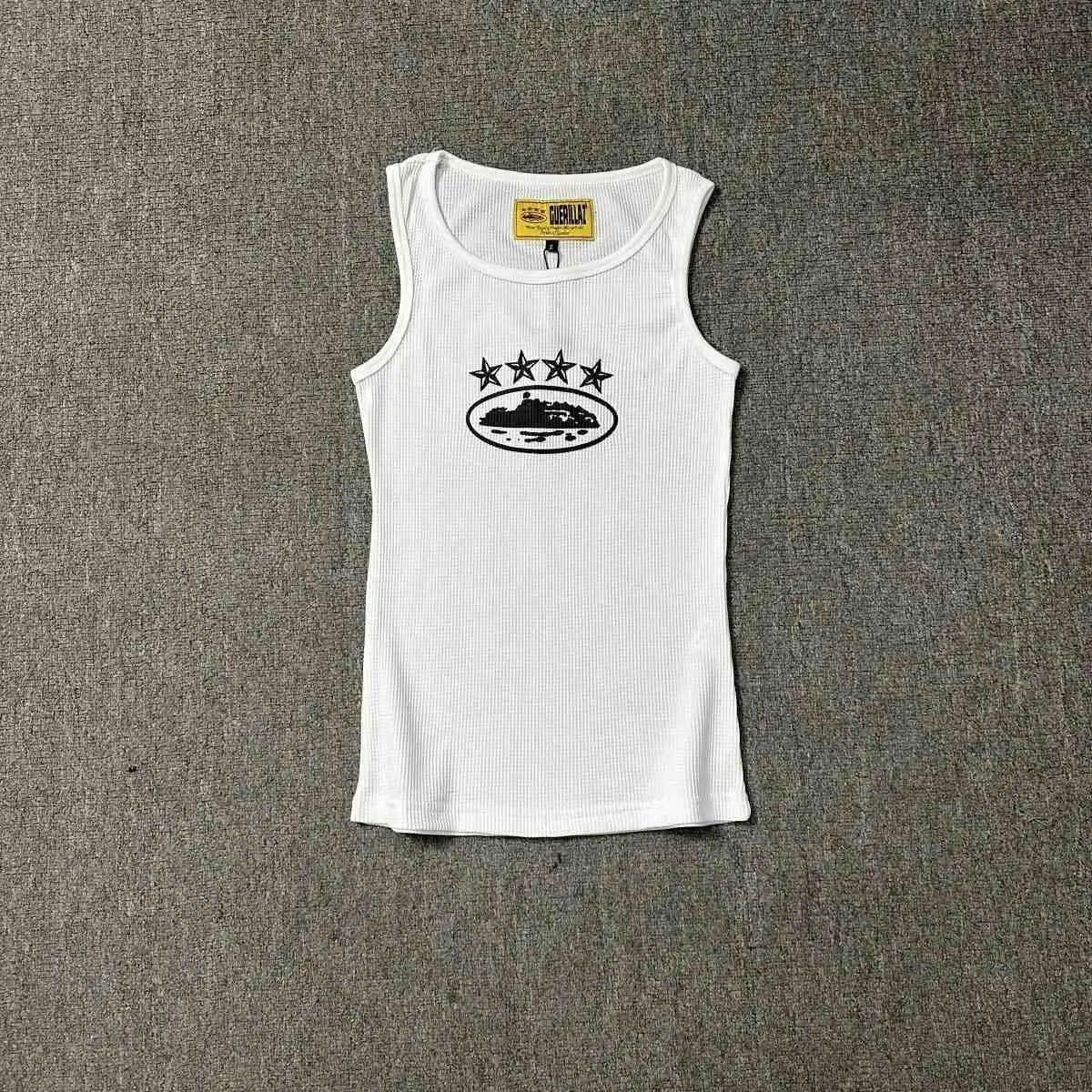 739 White Men's Style