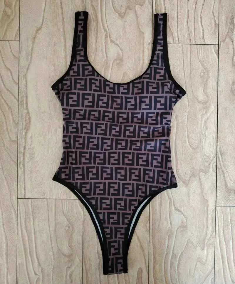 Black edged shoulders