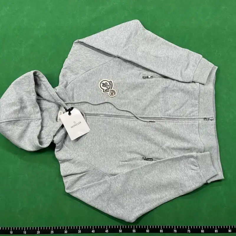 Zipper light gray