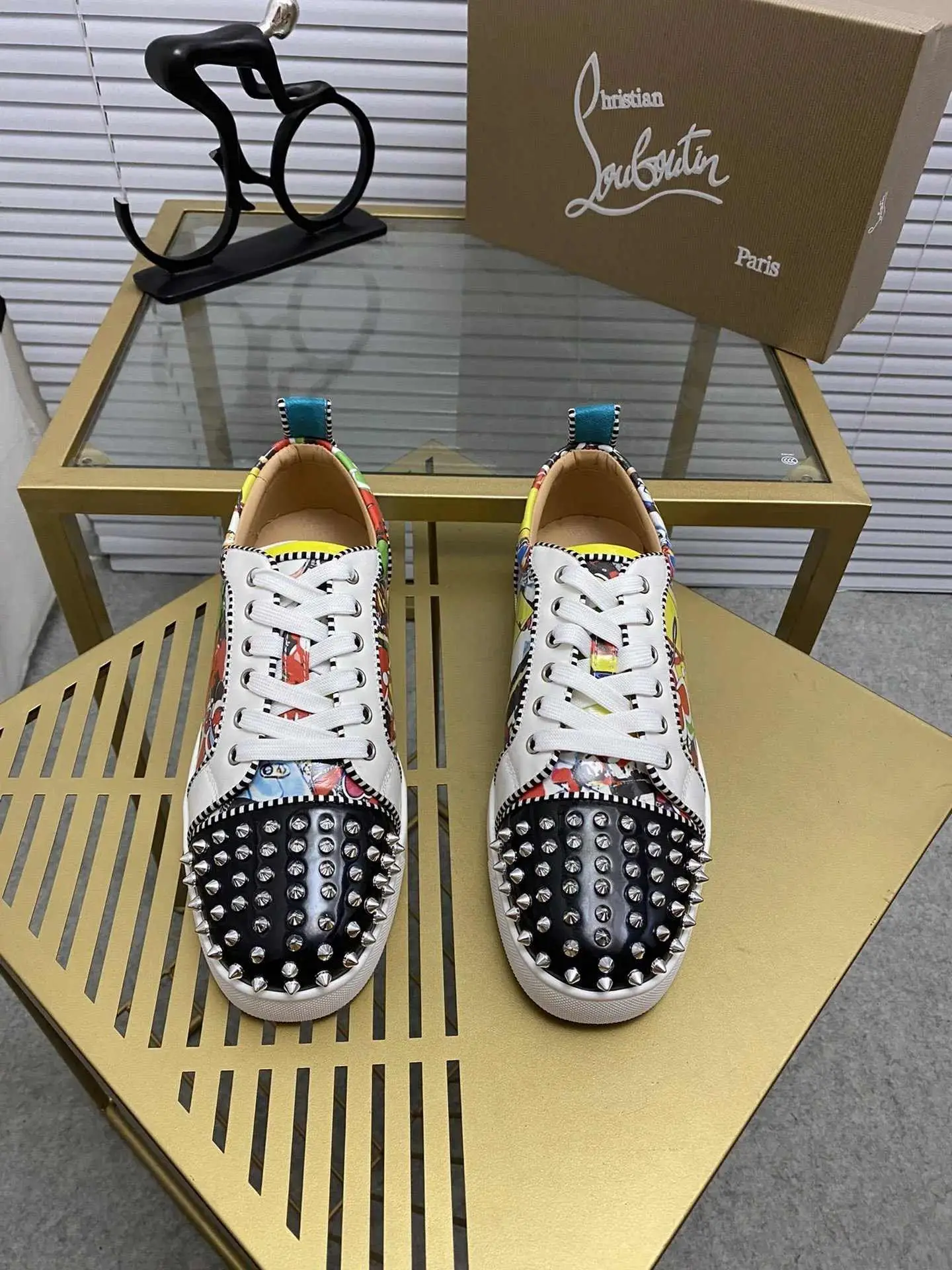 19 (non refundable, non exchangeable)