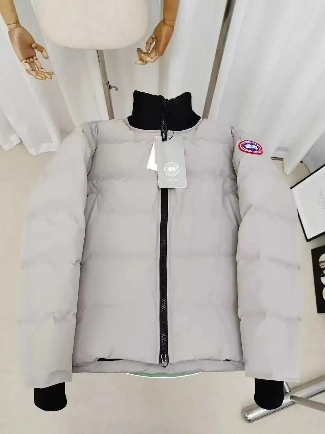 06-米白（羽绒服）