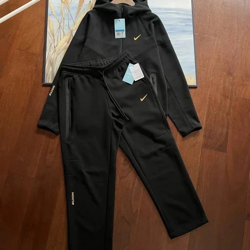 Nocta Tech Black Set